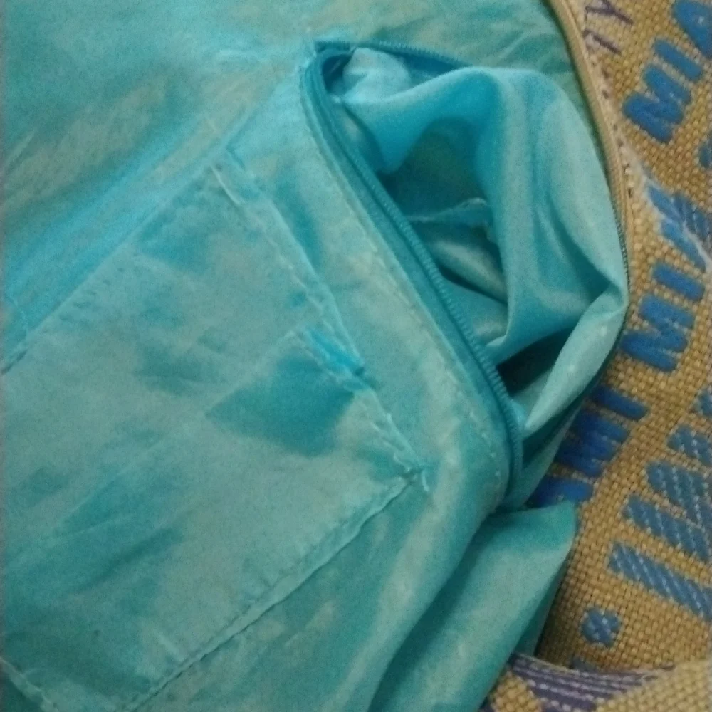 Robin Ruth - Picture 6 of 6